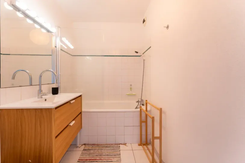 Maison de Type 3- 66 m². Totalement rénovée - La Rua — 11