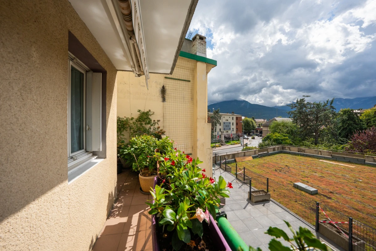 Photo 3 - Appartement Type 3 - Embrun Centre Ville avec garage et cave 