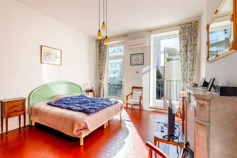 Studio coin nuit - Plan d'eau- Grand balcon — 29