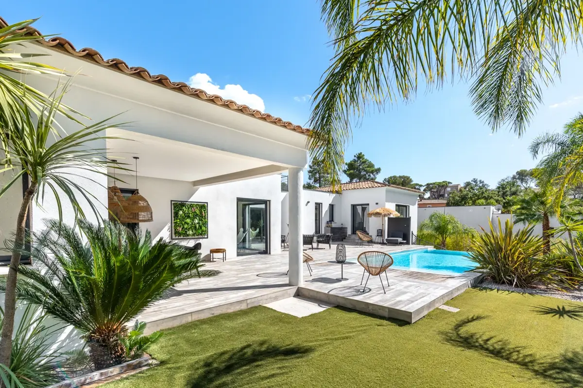 Photo 2 - Splendide maison moderne, un bien rare en exclusivité!