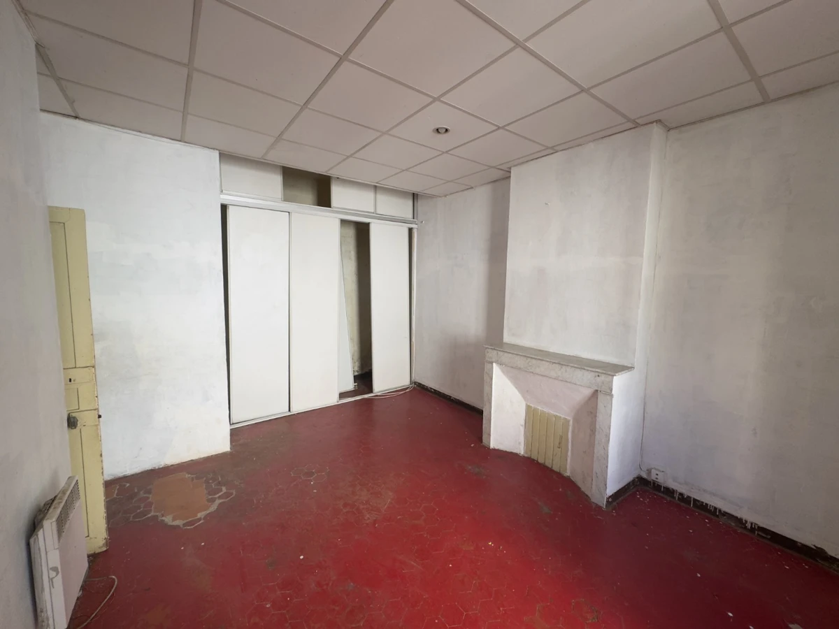 Photo 2 - Appartement 2 pièces à rénover