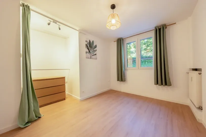 Appartement traversant Type 3 - entièrement rénové - Centre-ville — 14