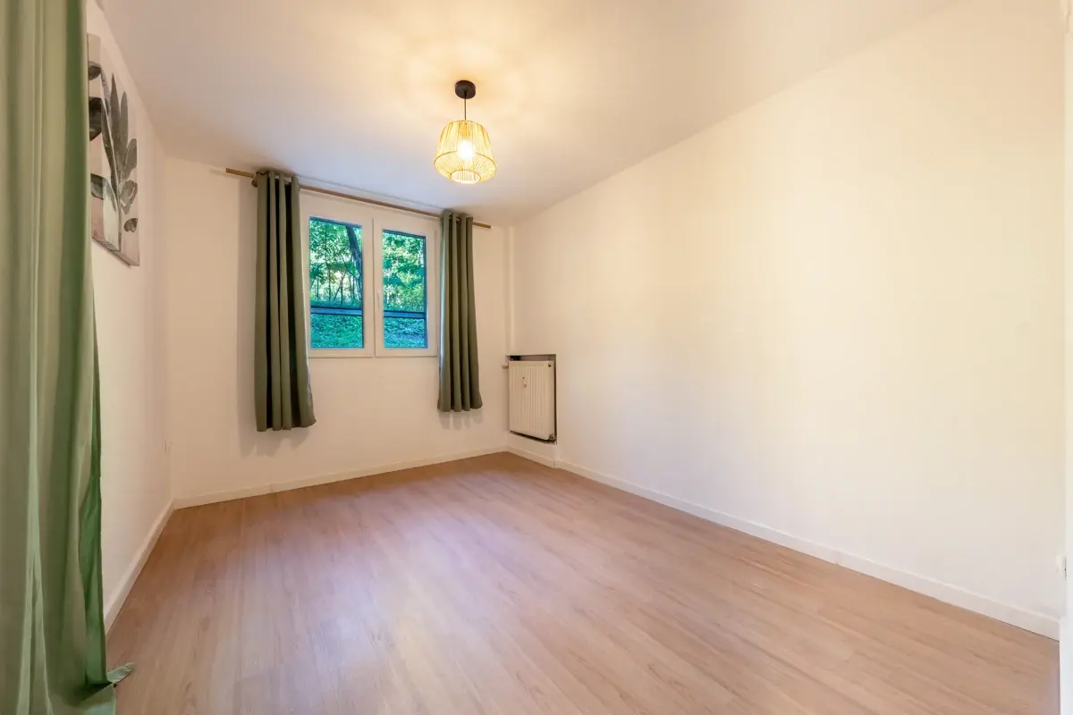 Photo 5 - Appartement Type 3 - Embrun Proche Centre-Ville avec cave