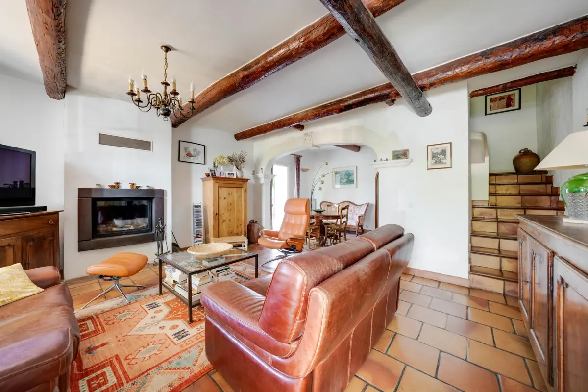 Photo 2 - Exclusivité - Maison - 5 pièces - 128m2 - Jardin - Piscine - Terrasse - Aix-en-Provence  