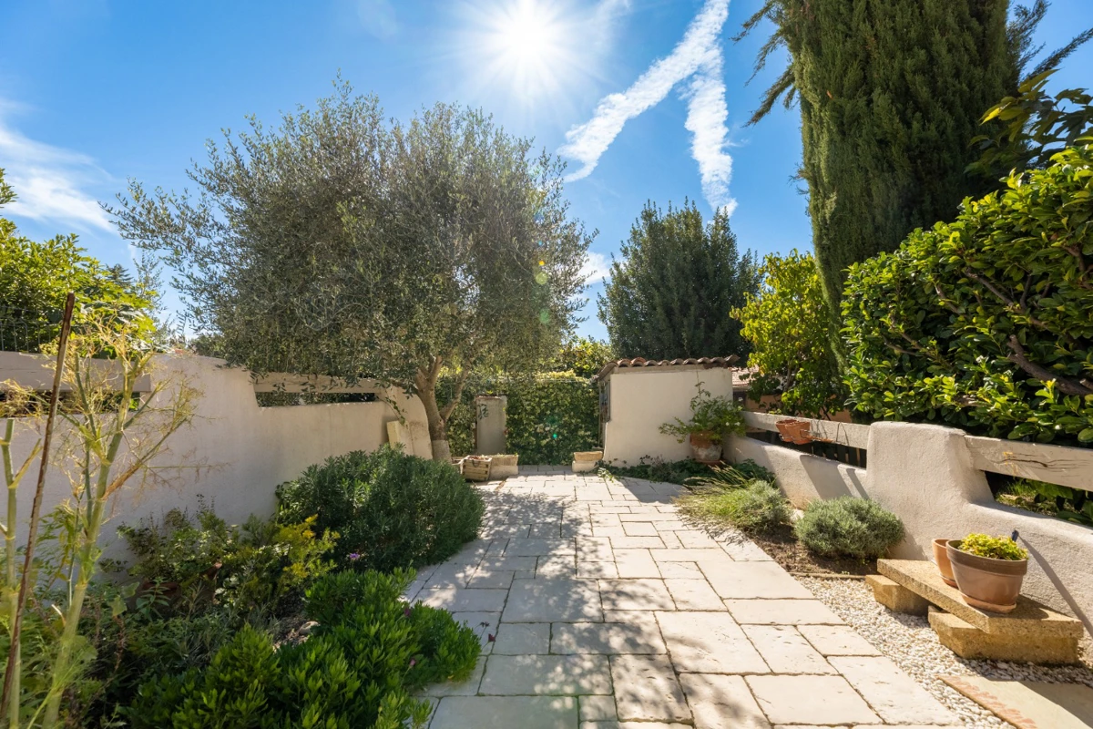 Photo 2 - Maison T4 de 98m2 au centre de Venelles