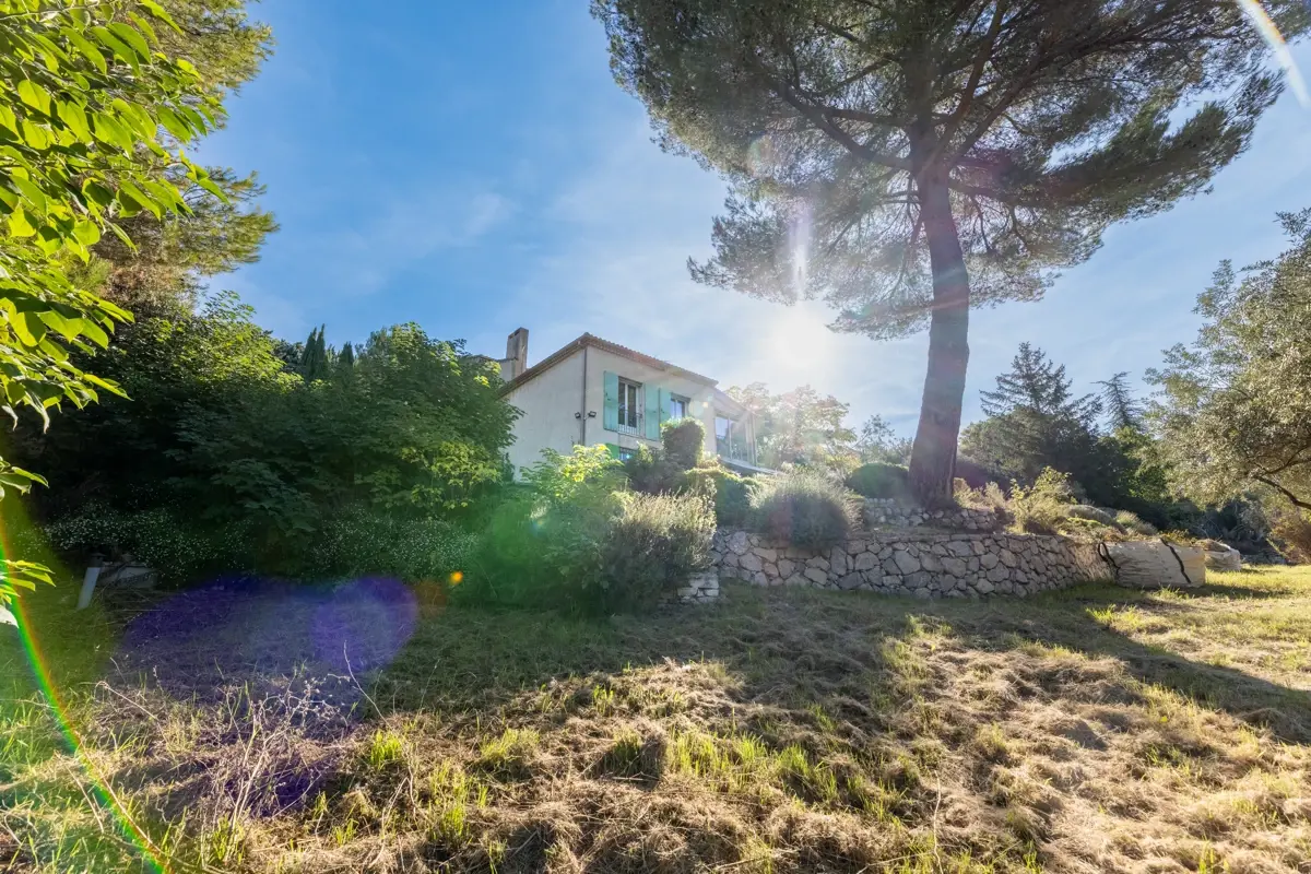 Photo 5 - Villa familiale à rafraîchir quartier Les Figons  