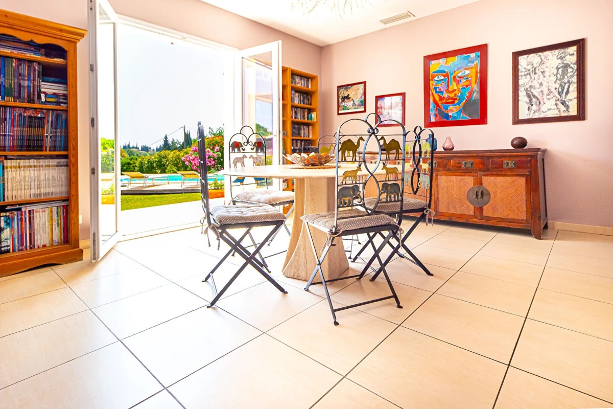 Photo 5 - Maison 5 pièces de 113 m2, Piscine, commodités à proximité