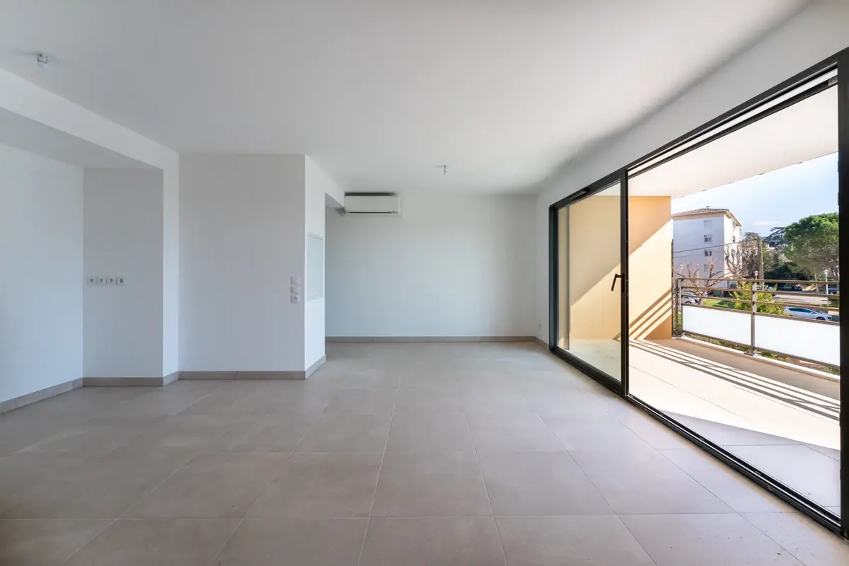 Photo 1 - Appartement neuf 4 pièces - terrasse - stationnements privatifs