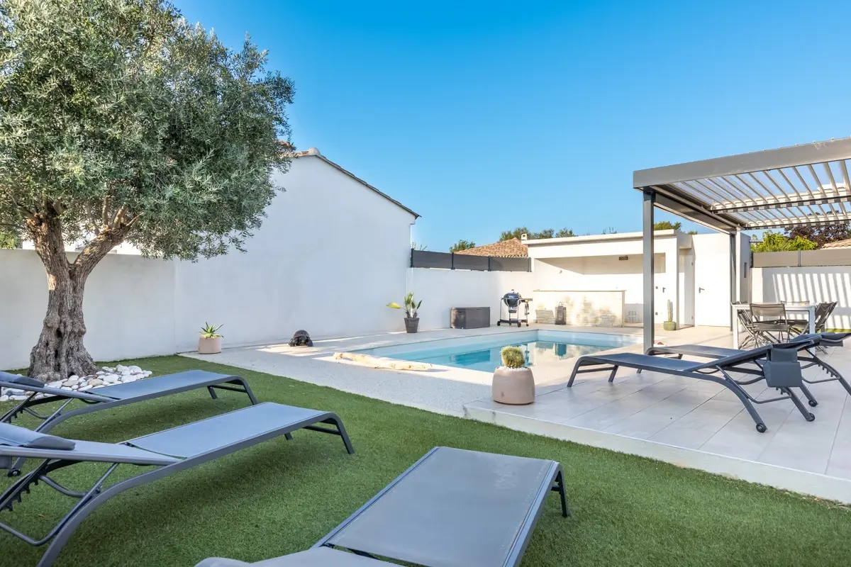 Photo 4 - Villa 140m2 avec piscine + pool house +terrain de boule