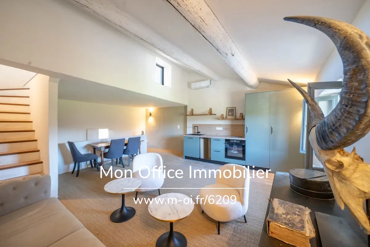 Appartement vue château à LOURMARIN — 26