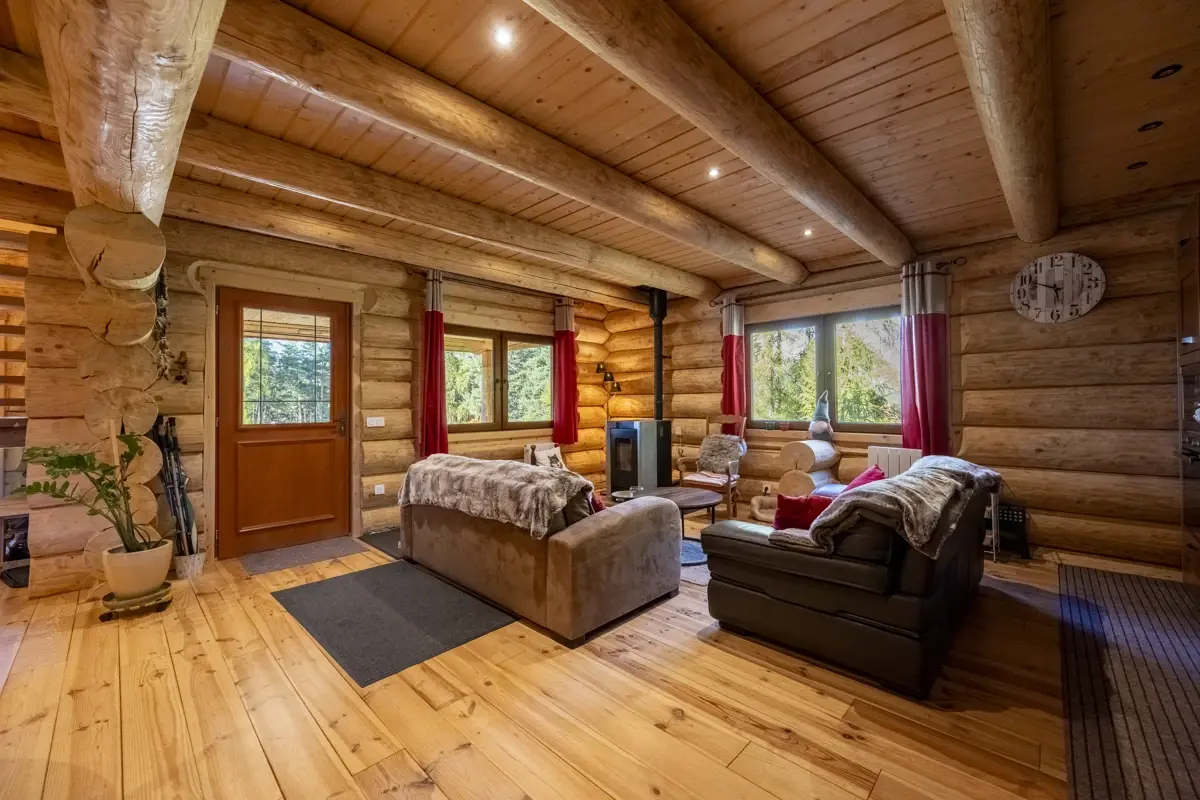 Photo 1 - Chalet style canadien de 150 m2 à la Joue du Loup