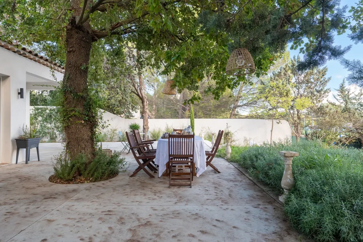 Photo 5 - Maison de plain-pied avec jardin et garage - Chemin de Rastel à Éguilles