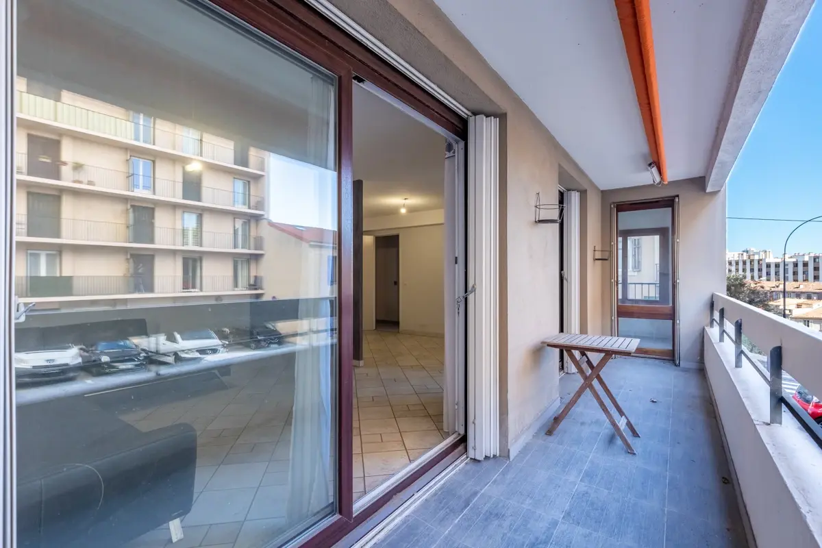 Photo 1 - EXCLUSIVITE - Appartement T5 - Secteur Chartreux