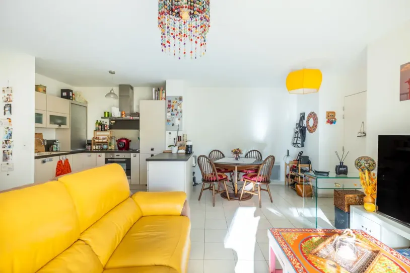 Cabriès – Haut de villa T5 de 124 m² avec jardin, terrasse et 3 stationnements — 11