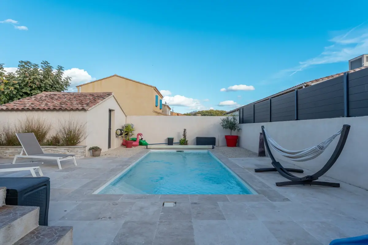 Photo 2 - Maison 5 pièces avec piscine