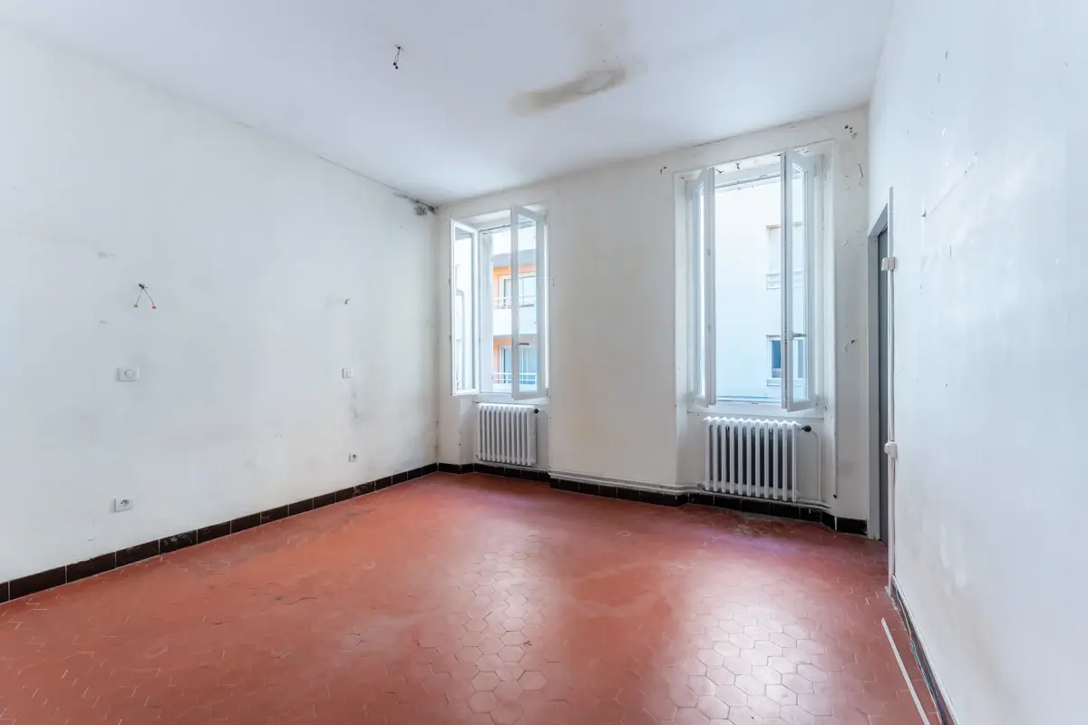 Photo 4 - Exclusivité - Maison de ville - Allées Provençales - 130m2 - À rénover - Garage - Jardin - Aix-en-Provence