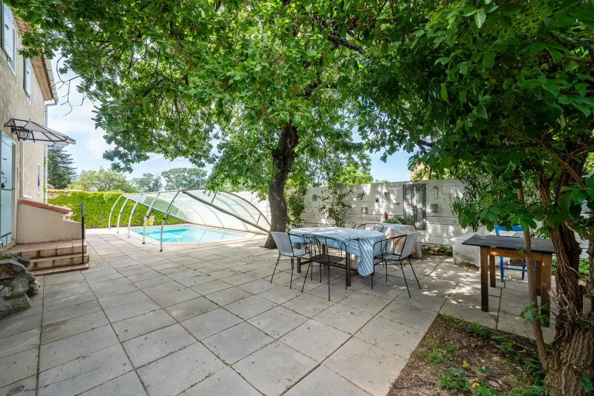 Photo 2 - Maison familiale avec piscine et atelier indépendant à Venelles