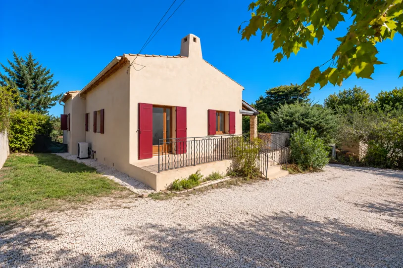 Maison avec belle vue dominante - Piscine et pool-house - Proche Aix à ROGNES — 8