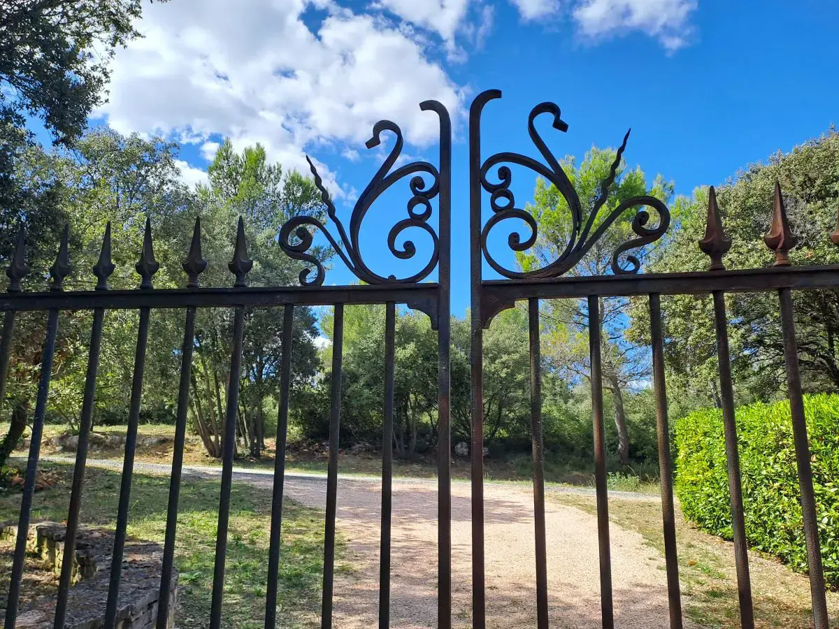 Photo 3 - Mas XVII et extension récente - Campagne - 25 minutes Aix en Provence