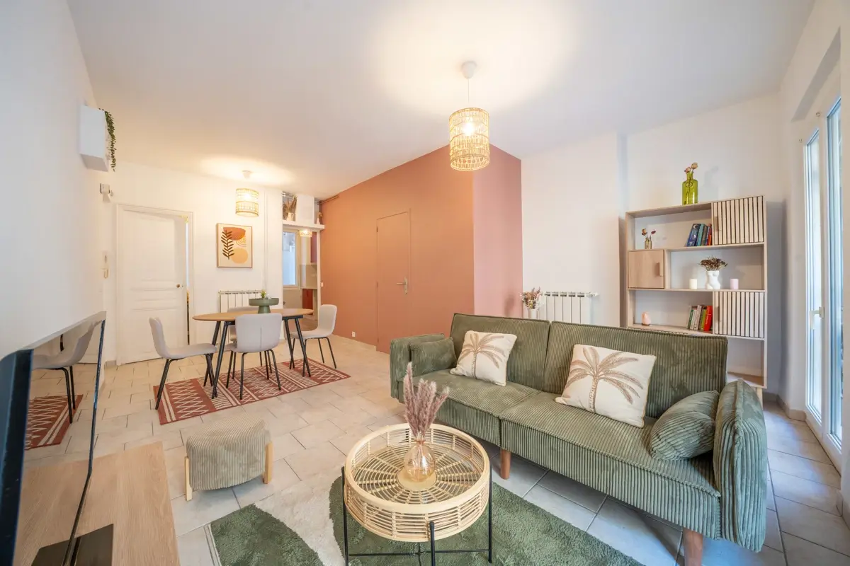 Photo 3 - Appartement de type 2 entièrement rénové dans le 2e arrondissement de Marseille 