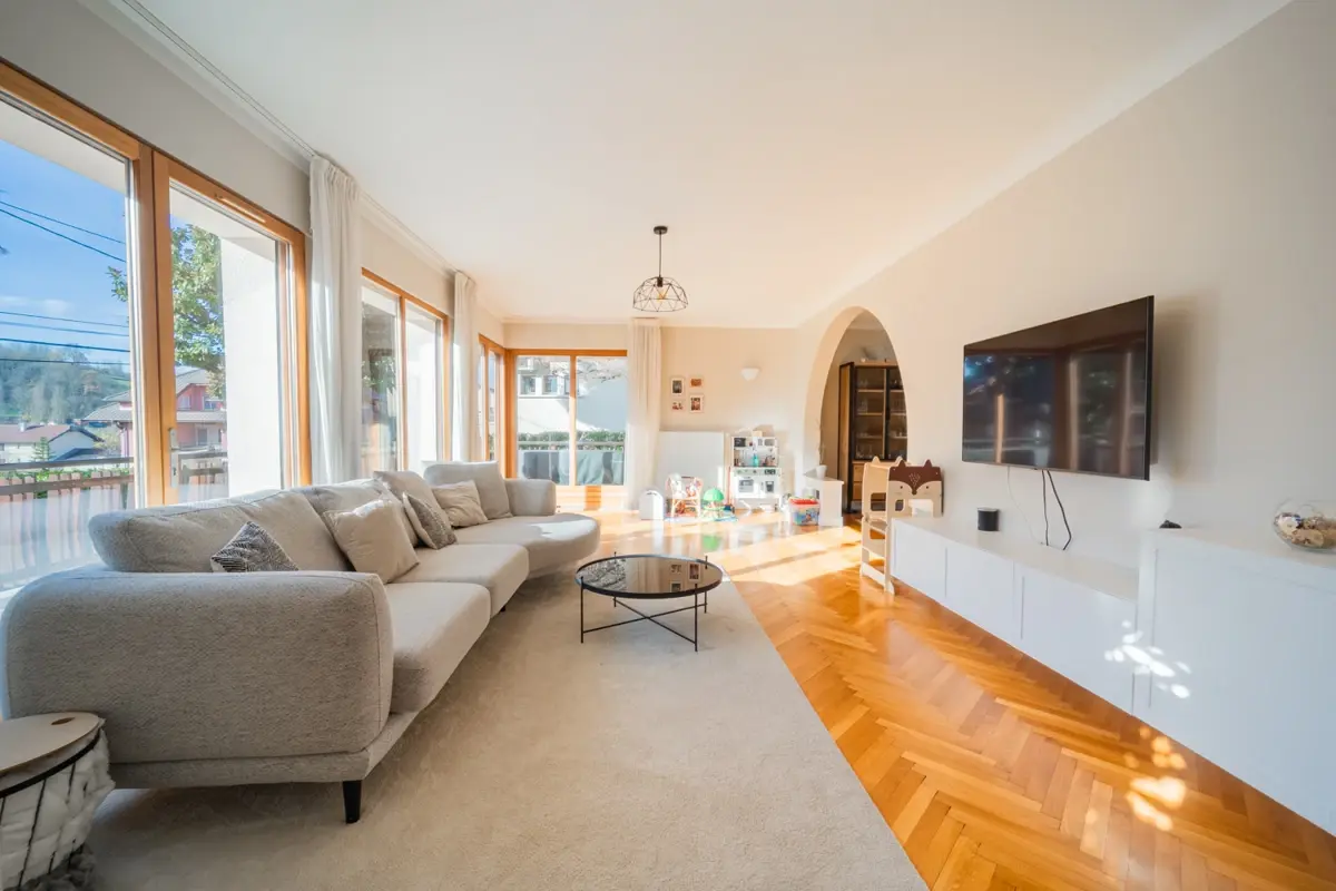 Photo 2 - Maison 6 pièces rénovée (DPE B) - Piscine - Studio indépendant - plus de 1000m2 d'extérieur