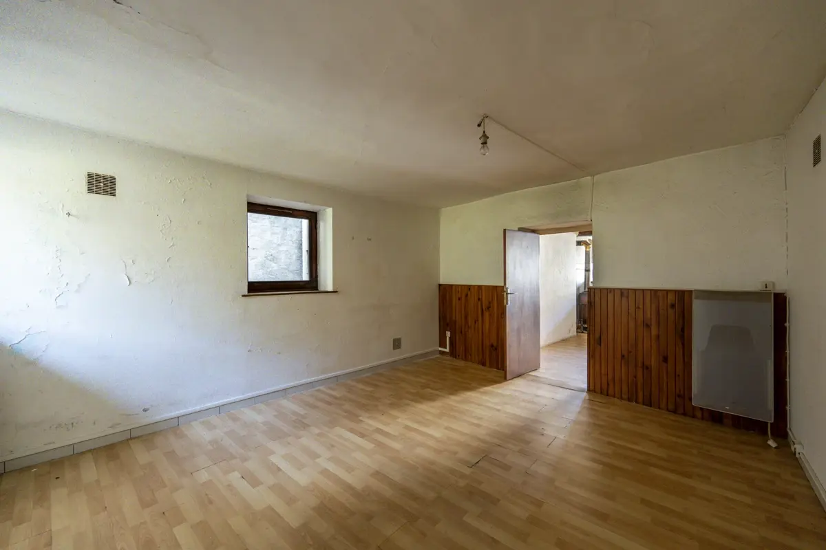 Photo 5 - Maison de 400 m2 à rénover à Châteauroux-les-Alpes