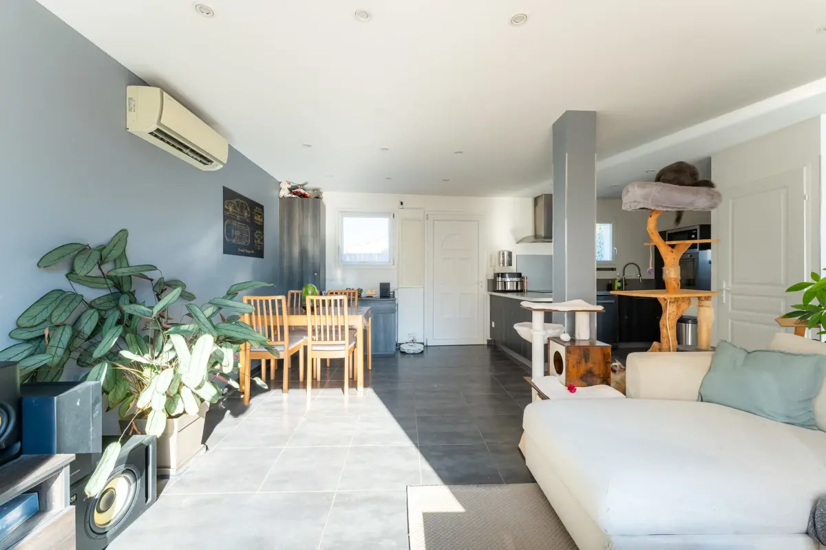 Photo 3 - Maison T2/3 avec extérieur et place de parking sécurisée