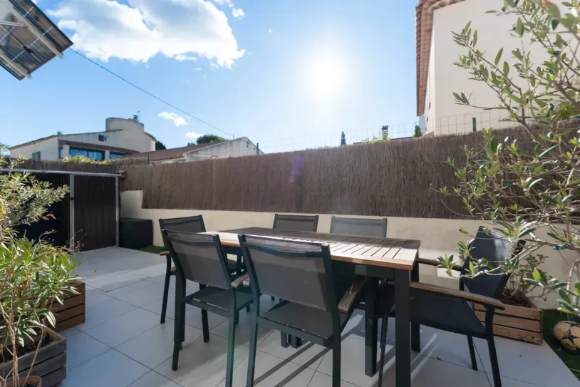 Maison T2/3 avec extérieur et place de parking sécurisée — 5