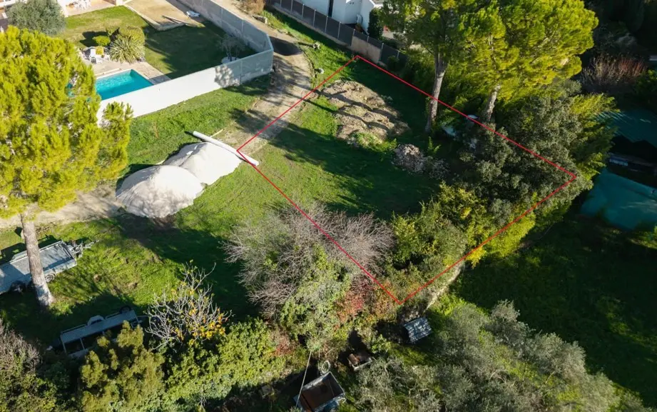 Photo 1 - Terrain 520 m2 sur Pélissanne