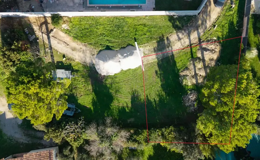 Photo 2 - Terrain 520 m2 sur Pélissanne