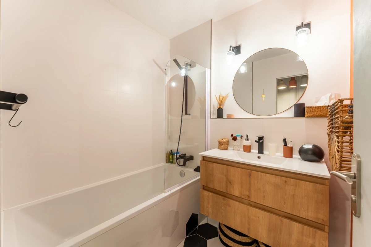 Photo 5 - T3 rénové de 62 m2 – Résidence sécurisée avec piscine et tennis à Aix-en-Provence