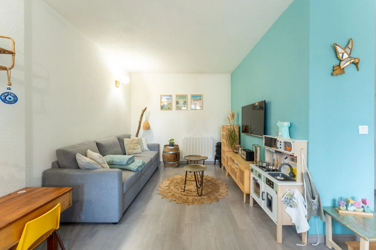 Photo 3 - T3 rénové de 62 m2 – Résidence sécurisée avec piscine et tennis à Aix-en-Provence