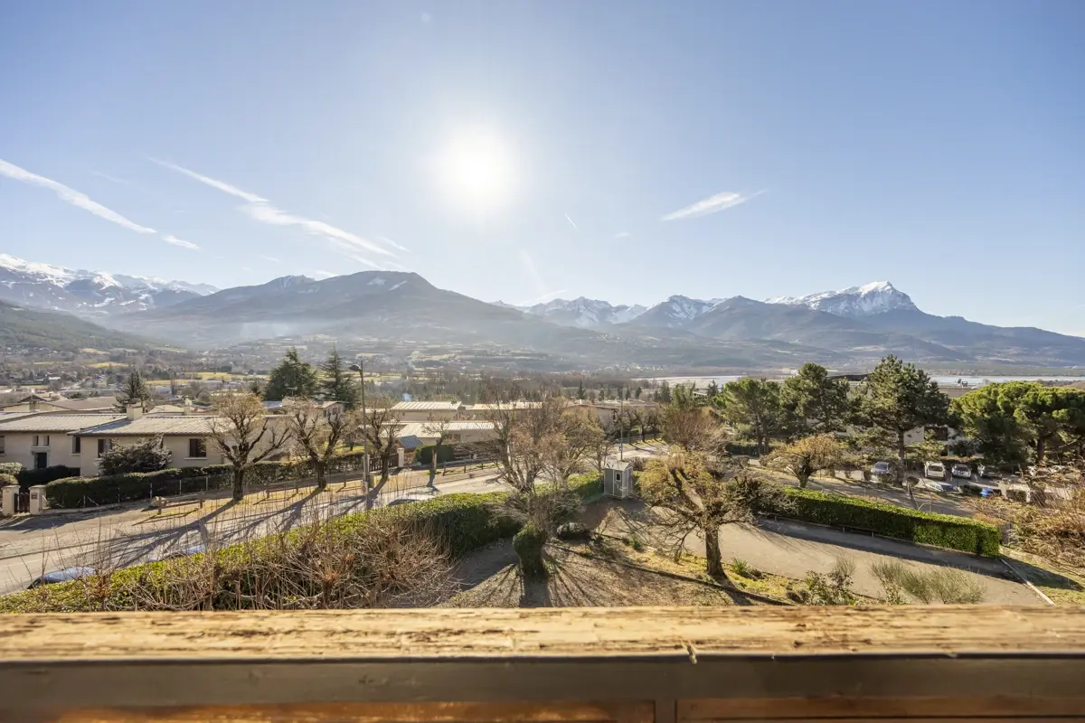 Photo 3 - Plan d'eau d'Embrun- Type 2 de 43m² - Plein Sud.