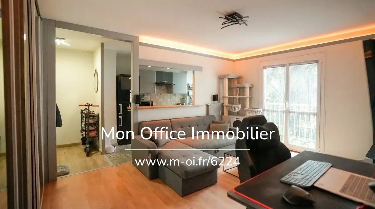 Exclusivité Thiais – 2 pièces 43 m² avec cave, proche commerces et TVM — 4
