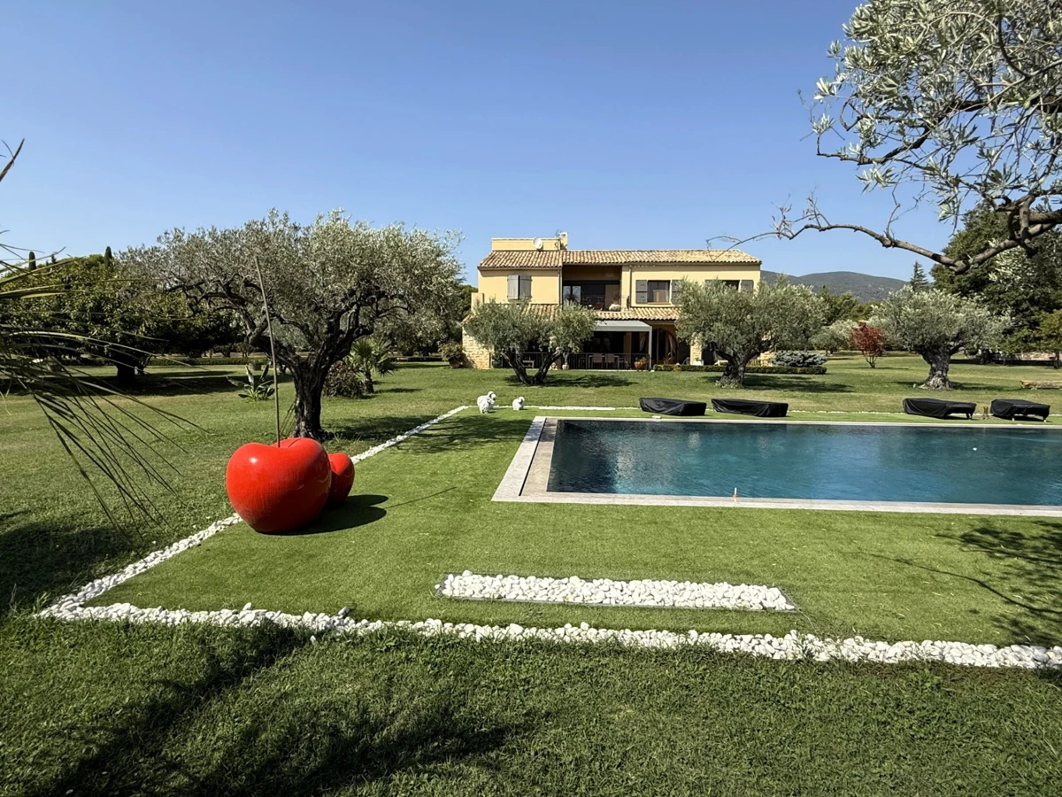 Photo 2 - Propriété familiale avec un emplacement rare à Lourmarin
