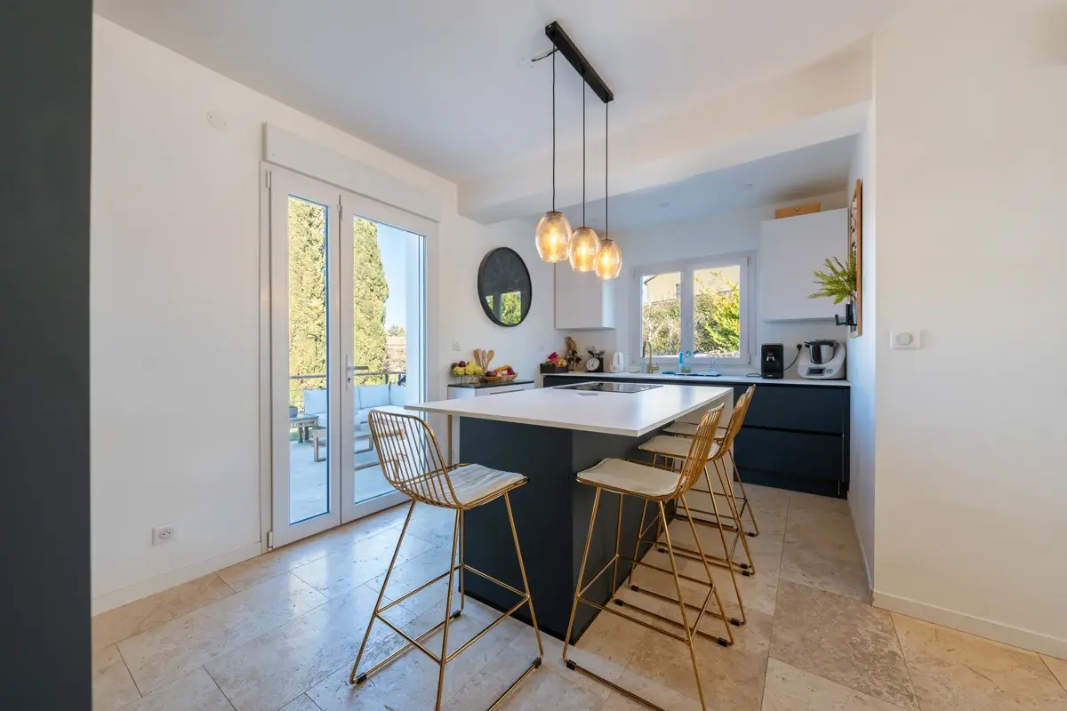 Photo 5 - Villa rénovée 5 chambres + piscine + jardin + sous-sol