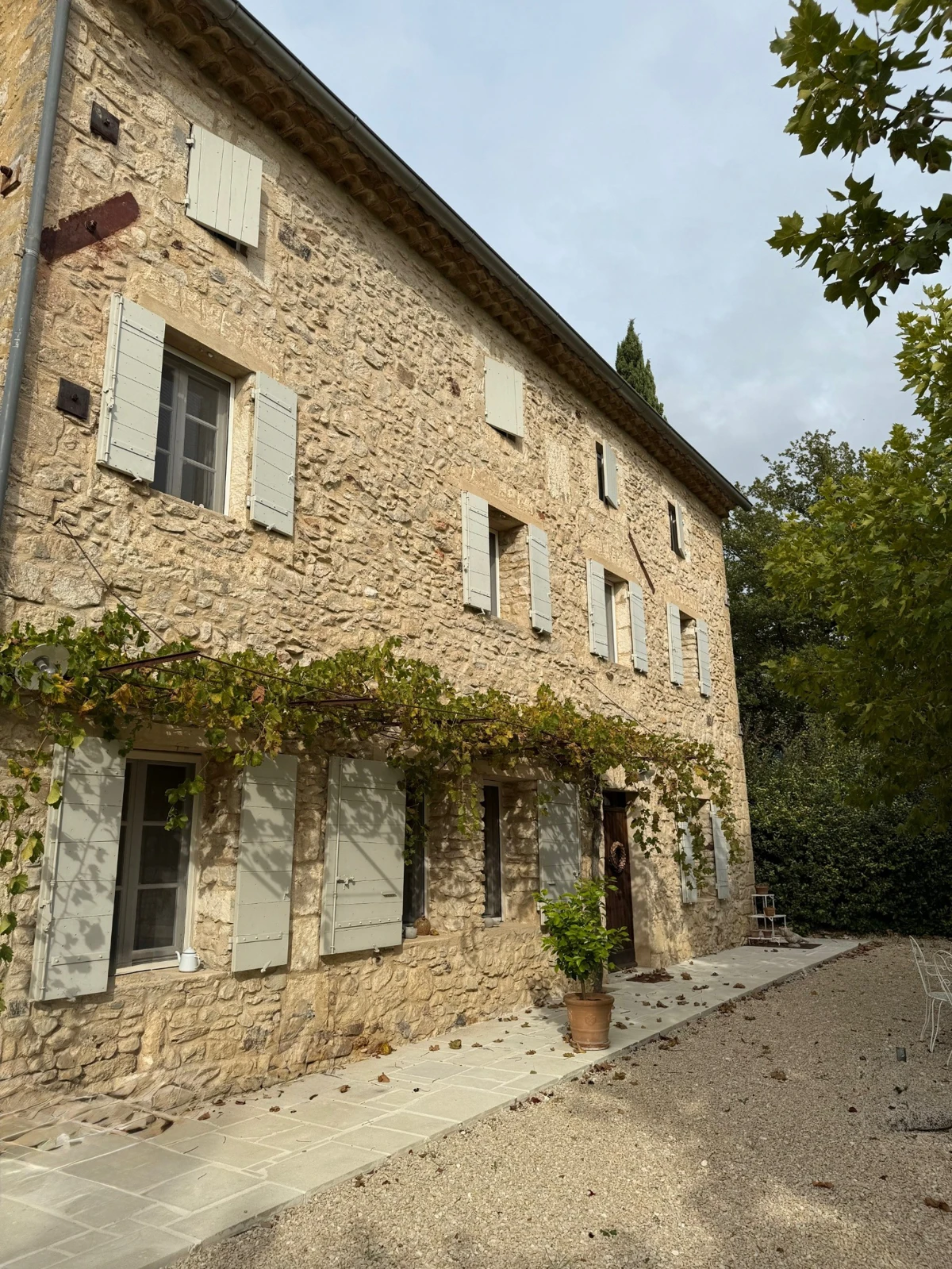 Photo 3 - Bastide en pierres rénovée à Roussillon