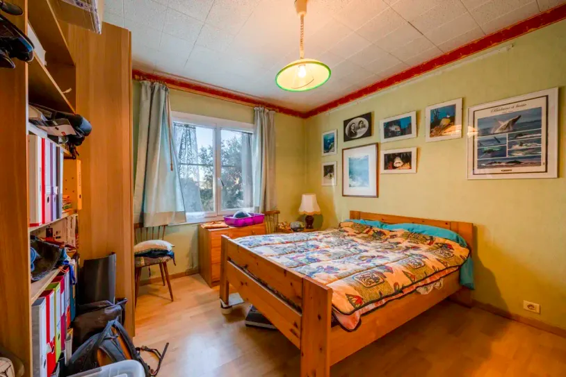 Maison centre ville - Au calme, jardin et garage - 13 330 PELISSANNE — 23