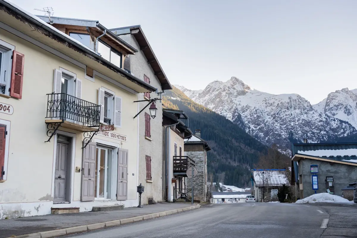 Photo 1 - Maison mitoyenne située au départ des plus belles randonnées du massif de Belledonne et à 10min des 7 Laux