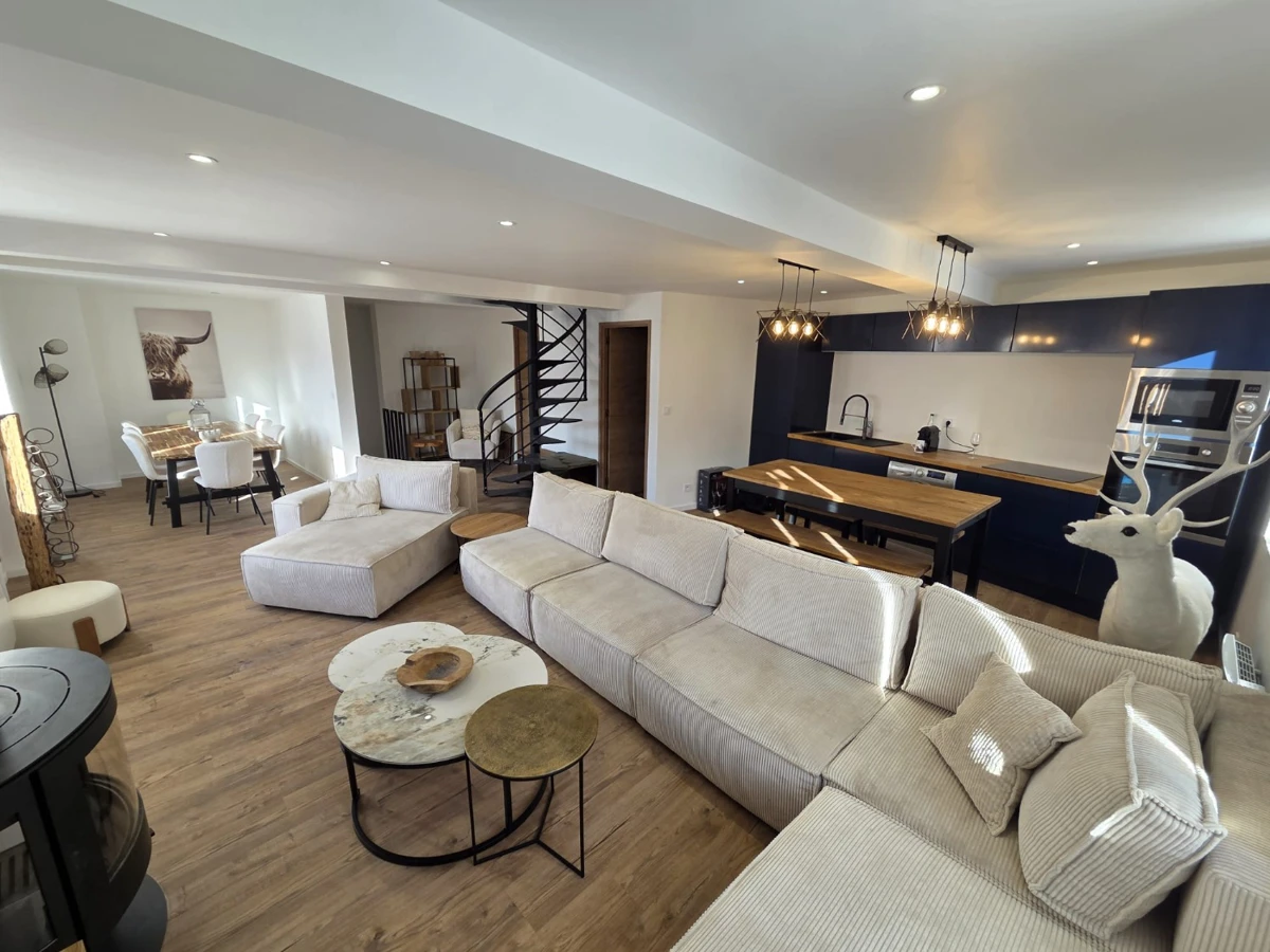 Photo 2 - Vente appartement de 150 m2 rénové à Vars Saint-Marcellin 