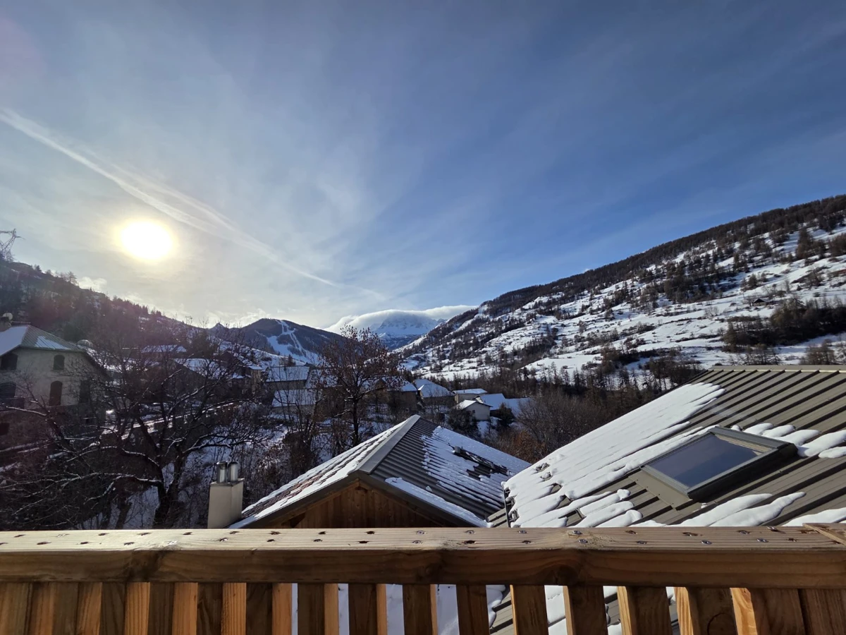 Photo 1 - Vente appartement de 150 m2 rénové à Vars Saint-Marcellin 