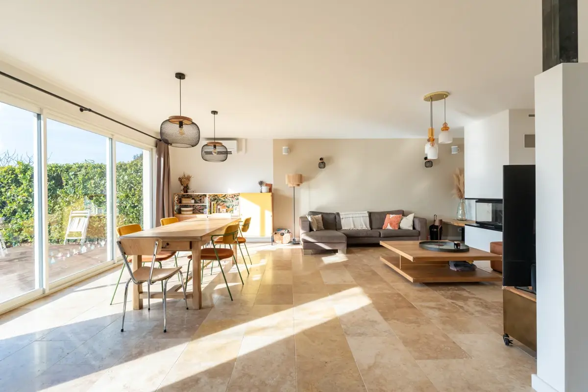 Photo 4 - Charmante maison de plain-pied rénovée, avec jardin + terrain piscinable