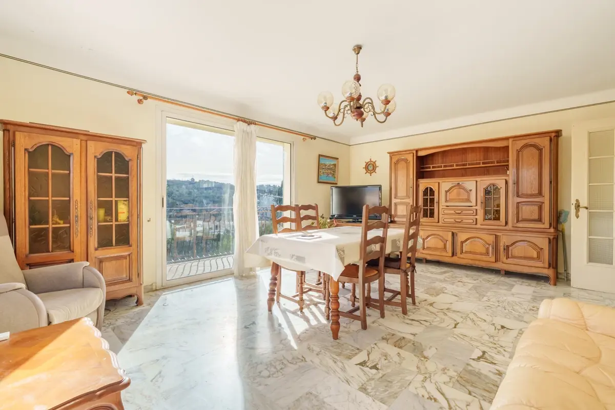 Photo 5 - Maison 6 pièces avec jardin et grand garage aménagé