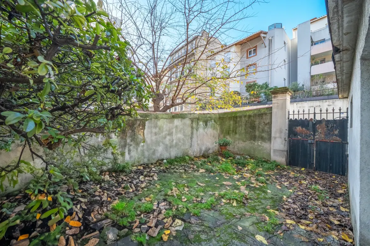 Photo 1 - Appartement 4 pièces avec jardin et garage - Cinq Avenues