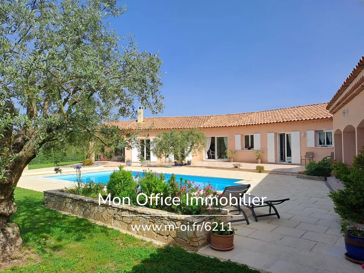 Maison principale et maison d'amis au calme à 20 minutes d'Aix en Provence — 4