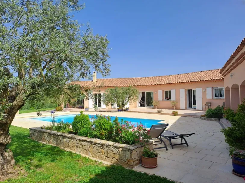 Maison principale et maison d'amis au calme à 20 minutes d'Aix en Provence — 2