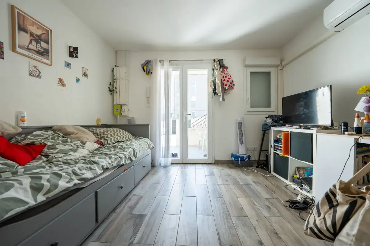 Photo 1 - Exclusivité secteur Timone, studio de 20 m² avec terrasse en rez-de-jardin