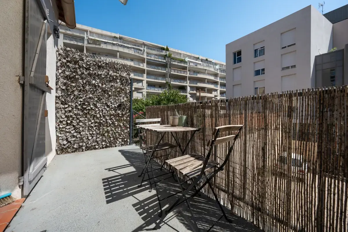 Photo 5 - Exclusivité dans une petite copropriété secteur Timone un type 2 en duplex  avec terrasse parking privatif