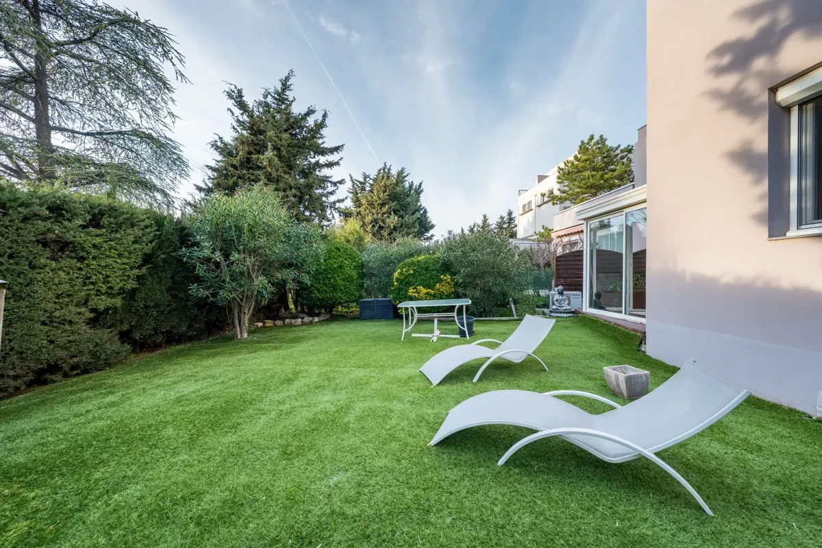 Photo 2 - Appartement 3 pièces avec jardin