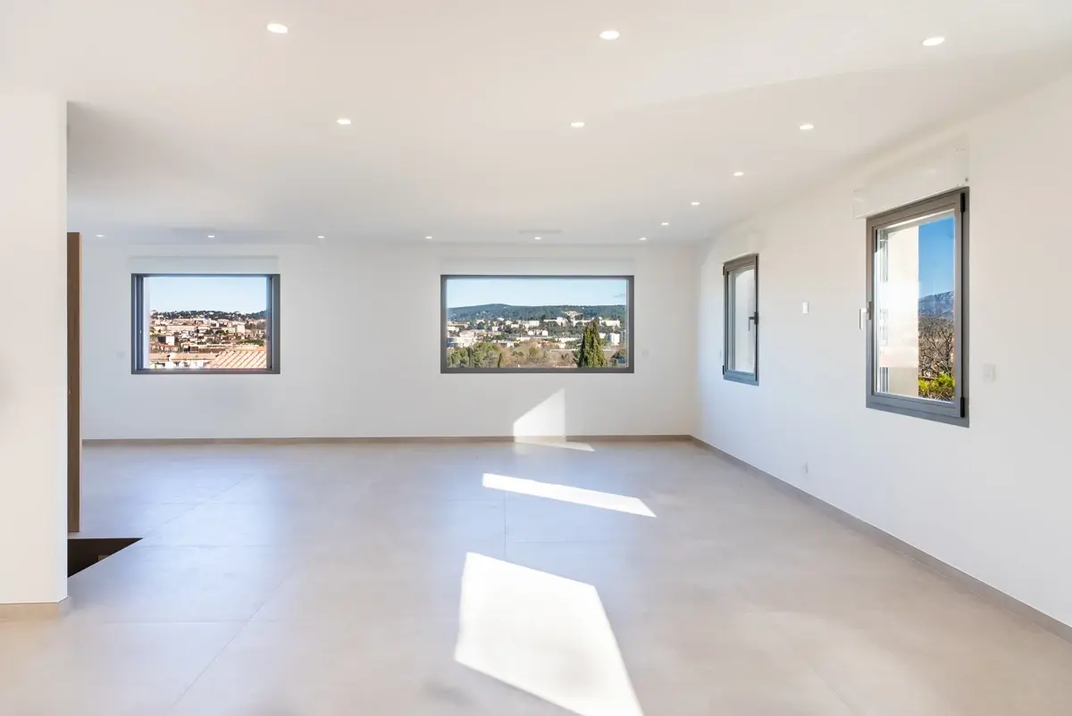 Photo 2 - Maison 5 pièce(s) à Aix-En-Provence (Commune) (13090)